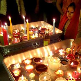 ideas-diwali-floating-candles-decorations-22