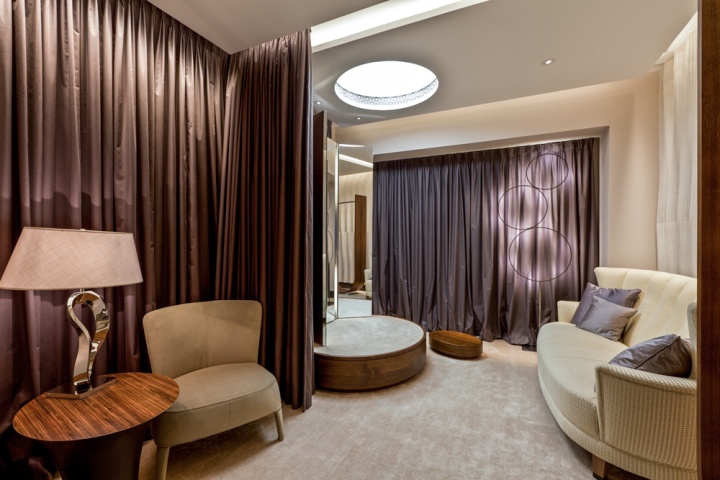qela-store-by-uxus-doha-qatar-15