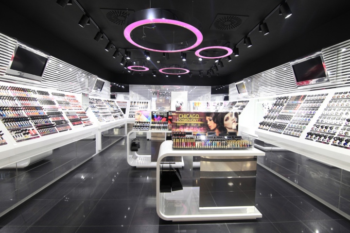 wjcon-store-by-studio-poiesis-firenze-italy-01