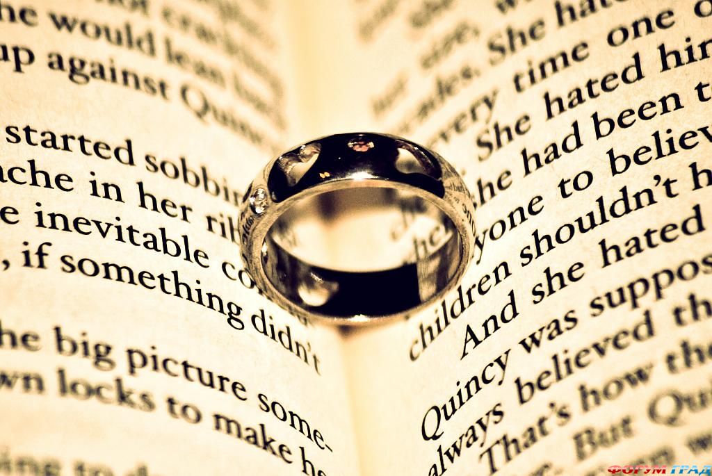 ring-and-book-12
