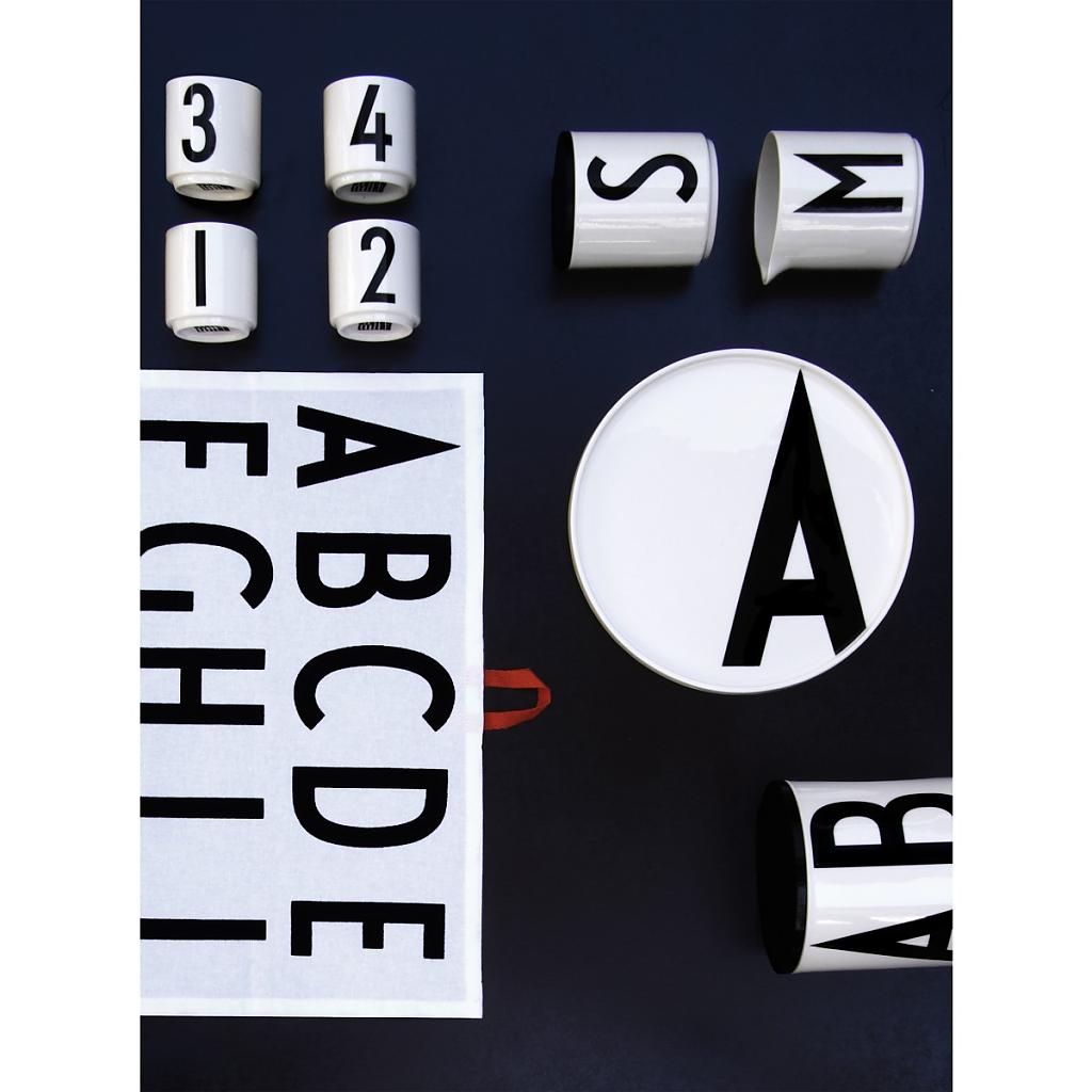 arne-jacobsen-letters-05