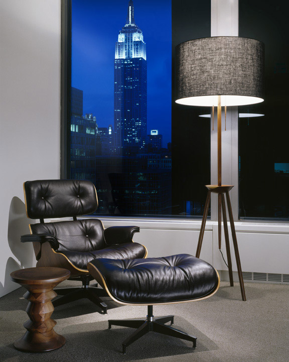 eames-lounge-chair-ottoman-21
