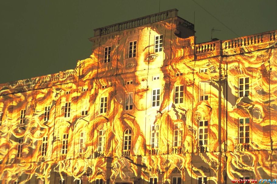 festival-of-lights-lyon-france-01