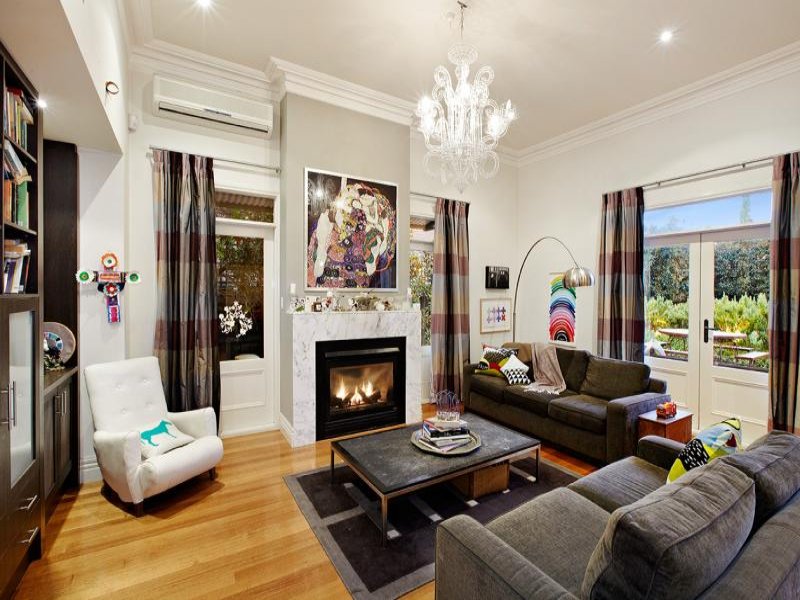 Викторианская резиденция в Мельбурне от Caulfield South