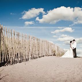 couple-on-beach-wedding-11