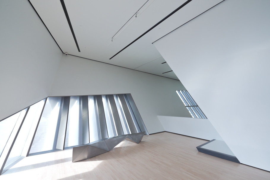 zaha-hadid-architecture-design-02