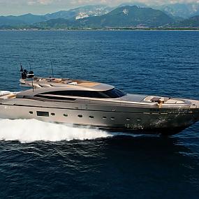 ab-116-motor-yacht-02