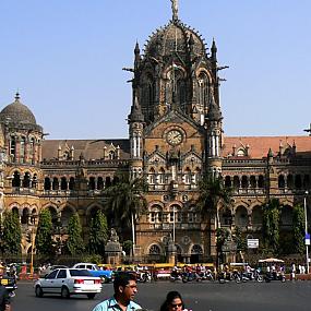 victoria-terminus-01