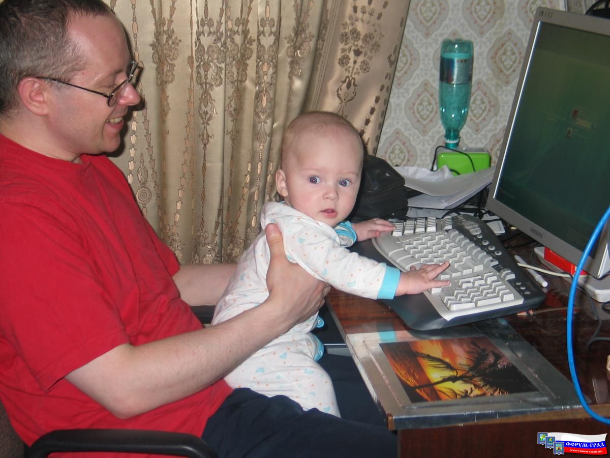 Наверно будет программистом. не дай Бог!!!=))