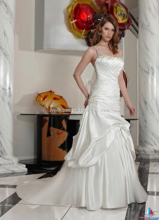 Свадебная мода 2010