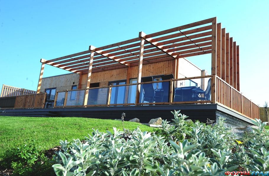 luxury-eco-holiday-lodges-england-21