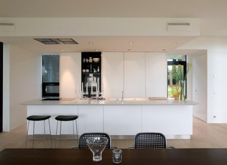 villa-snow-white-by-helin-co-architects-08