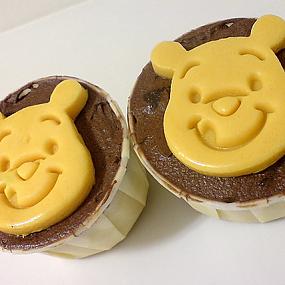 winnie-the-pooh-cake-and-cupcakes-03