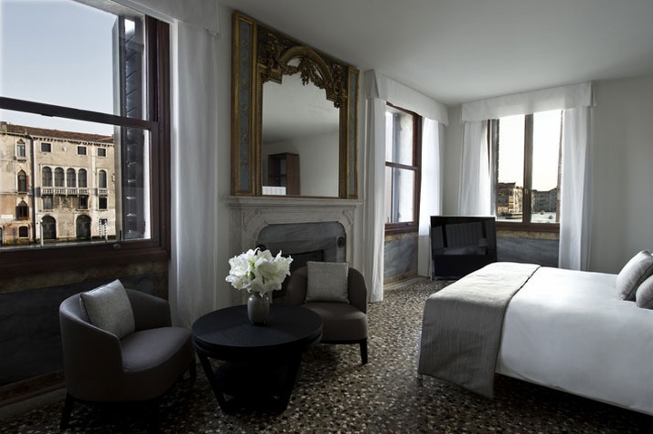 aman-canale-grande-hotel-venice-italy-02