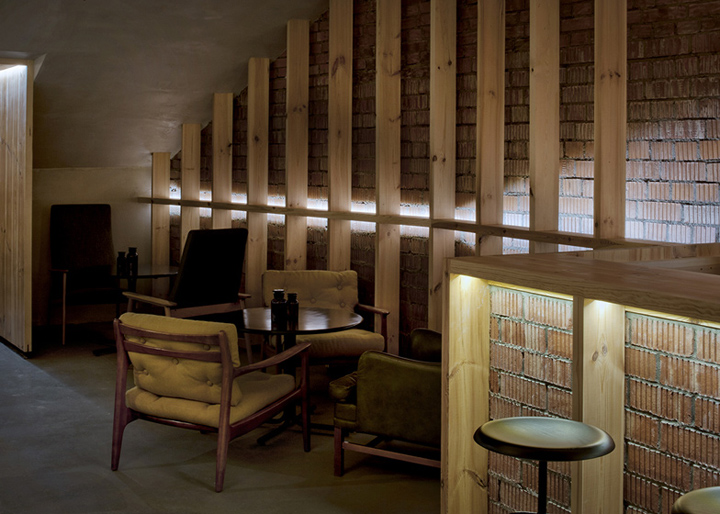 attic-bar-by-inblum-architects-minsk-belarus-05