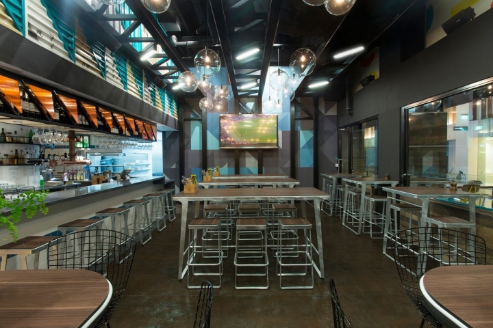 bluetrain-restaurant-by-studio-equator-melbourne-australia-09