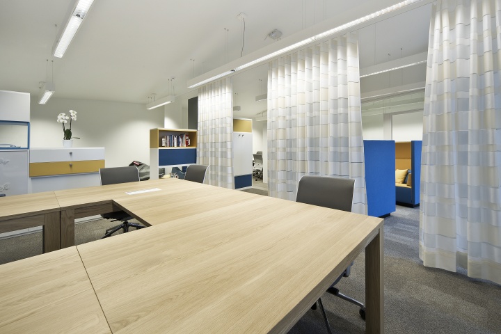creando-headquarters-room-services-houthalen-helchteren-belgium-11