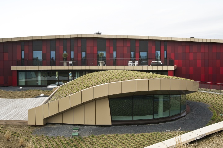 creando-headquarters-room-services-houthalen-helchteren-belgium-32