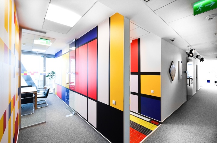 ing-bank-offices-by-corvin-cristian-romania-03