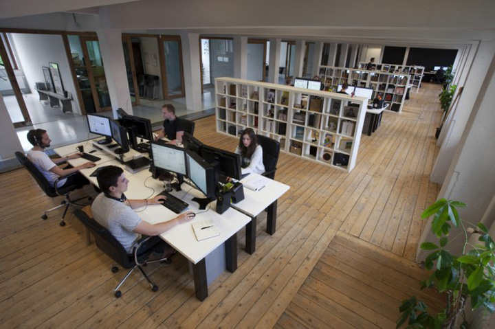 momkai-design-studio-amsterdam-01