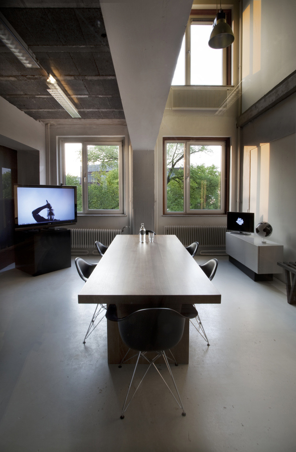 momkai-design-studio-amsterdam-09