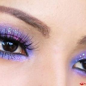 black-water-snake-eye-makeup-style-07