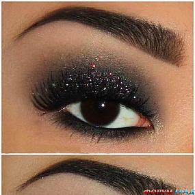 black-water-snake-eye-makeup-style-16