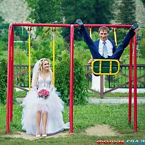 wedding-props-swing-02