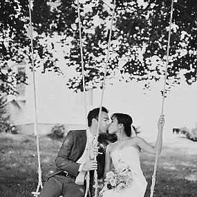 wedding-props-swing-23