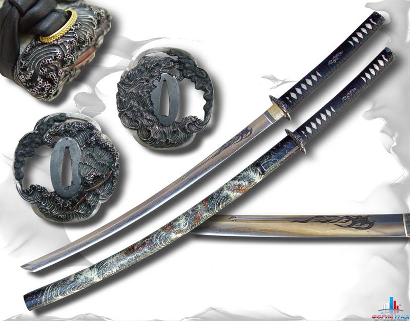 Сувенирное старинное оружие