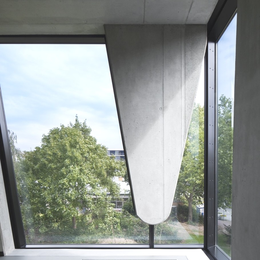 contemporary-building-germany-12