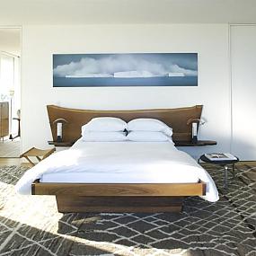 ultra-modern-dune-road-residence-new-york-11