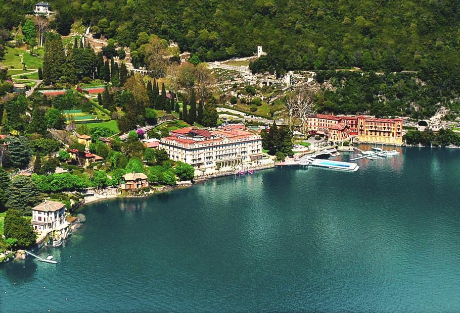 opulent-villa-deste-italy-12