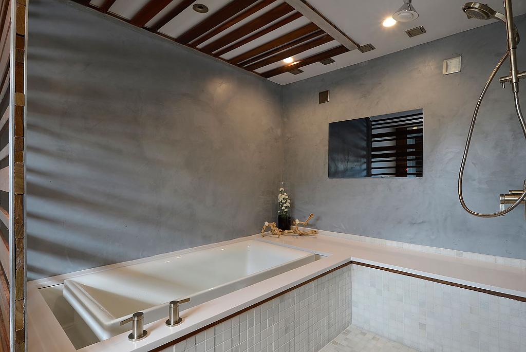 bath-crashers-remodel-09
