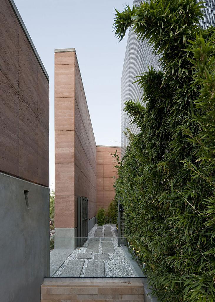 j2-residence-05