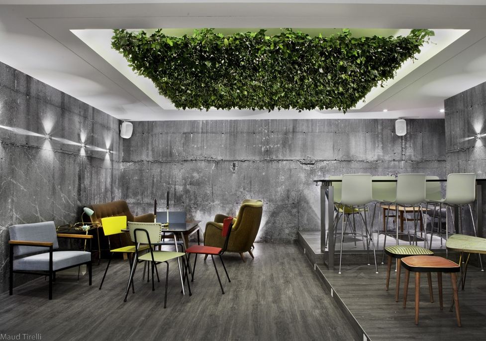 Concrete wallpaper by Tom Hage