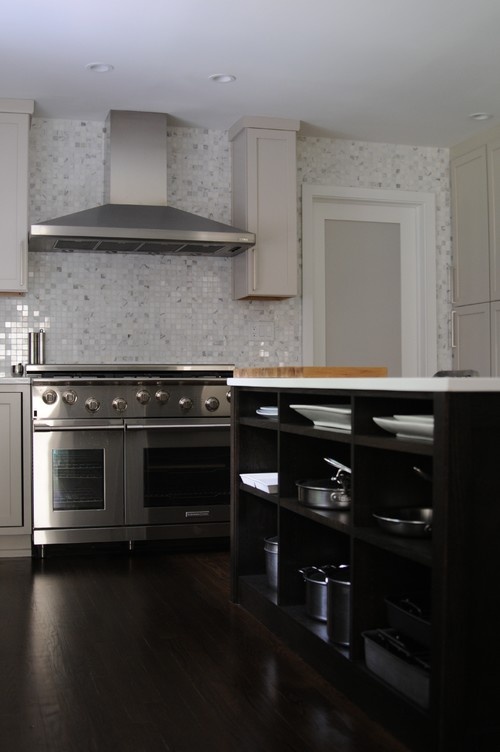 Bold Mosaic Walls Extravaganza