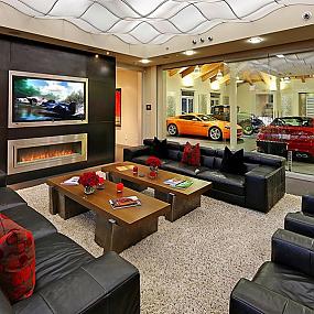 a-home-with-a-16-car-garage-015