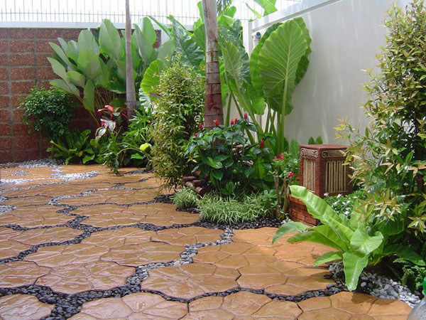 alley-garden-30