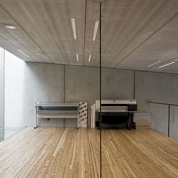 atelier-office-under-the-garden-002