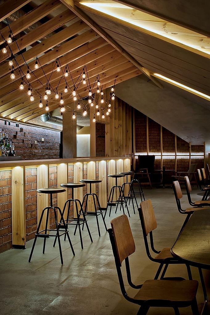 attic-bar-design-12