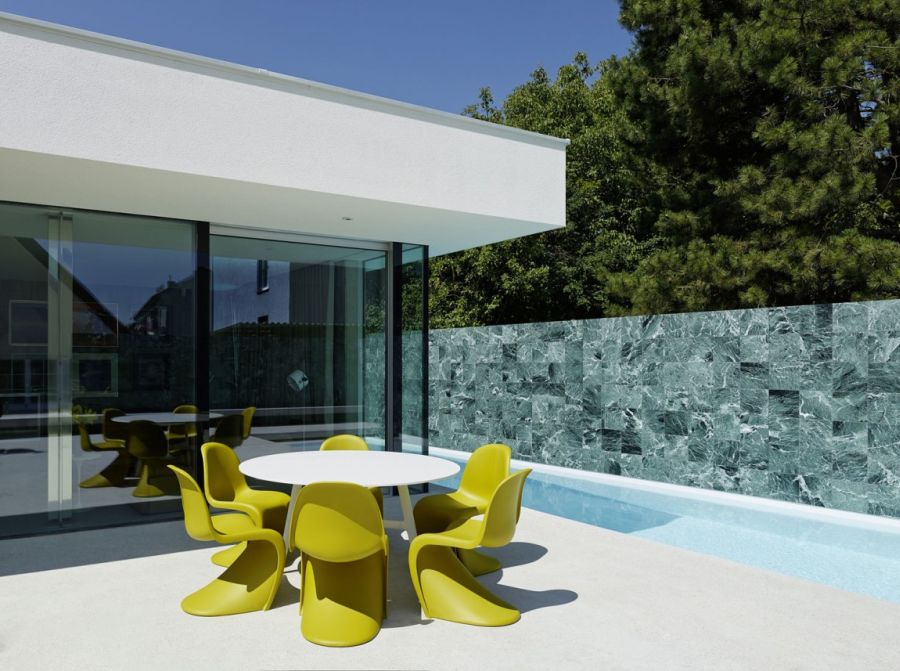 austrian-residence-coastal-style-019