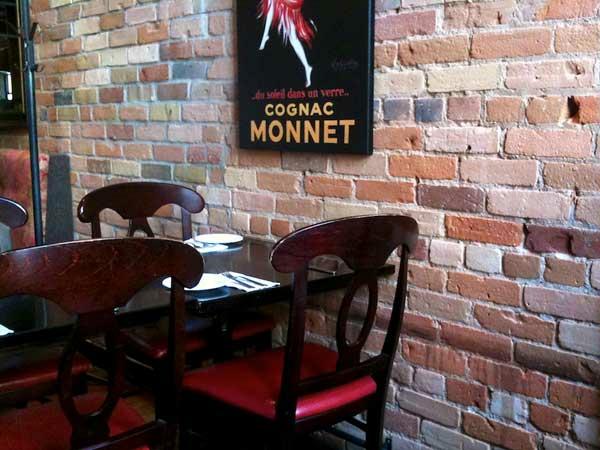 bistro-kitchen-decor-024