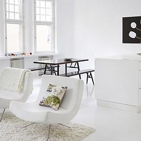 black-and-white-open-space-apartment-002