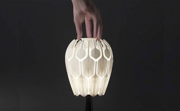 bloom-table-lamp-001