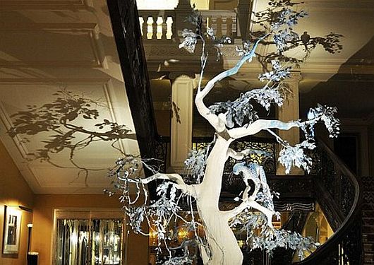 brilliant-christmas-tree-by-christian-dior-003