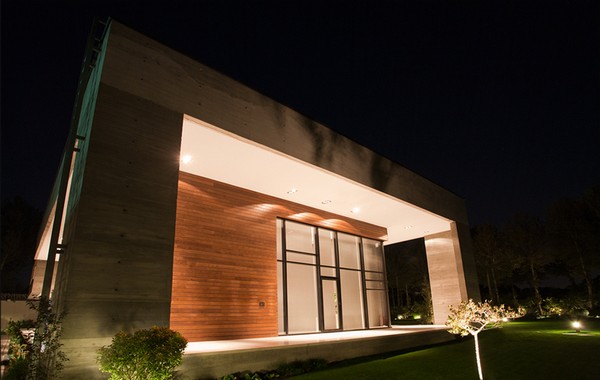 brutalism-villa-kiani-in-iran-001