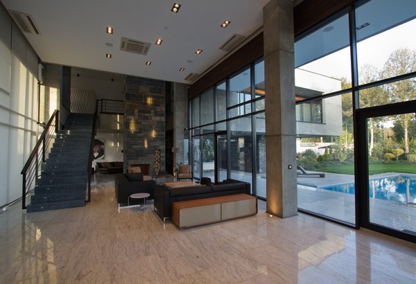 brutalism-villa-kiani-in-iran-015