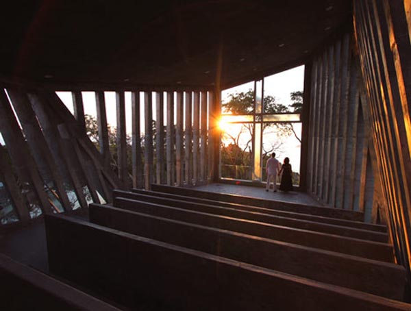 chapel-in-the-forest-004