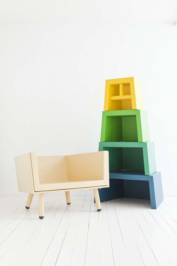 childhood-dream-the-stacking-throne-003